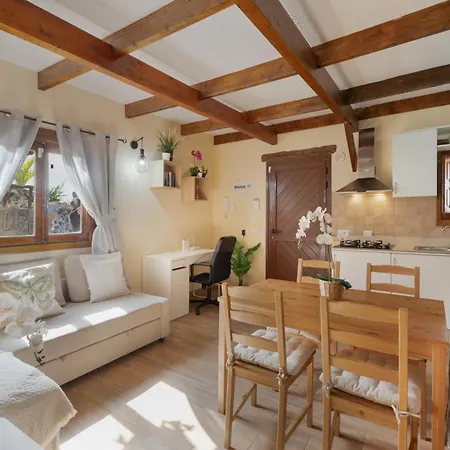 La Casita *
